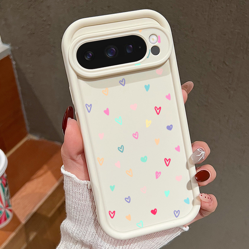Funda blanda colorida de coraz - Google Pixel 9 reseña y precio